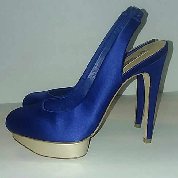 6.5B nwob BCBG slingback Blue Heels - Picture 2 of 5